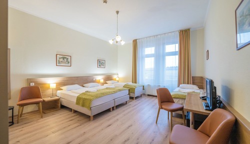 Standard Quadruple Room
