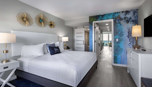 Apartamento Club, 2 habitaciones, baño privado, frente al mar