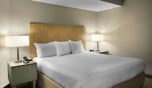Suite ejecutiva, vistas al mar (1 King Bed and 1 Murphy Bed)