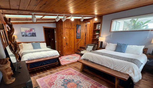 Suite superior, baño privado (1 King and 1 Queen)