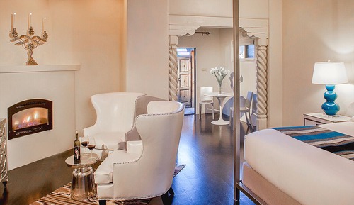 Suite, 1 cama de matrimonio grande, vistas al patio (The Socialite Suite Number One)