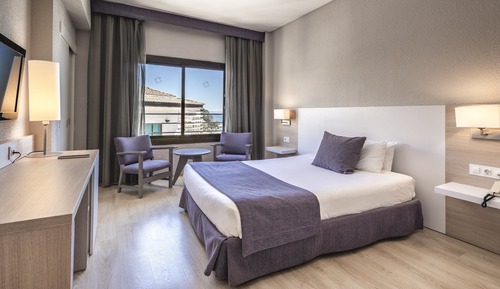 Habitación estándar con 2 camas individuales
