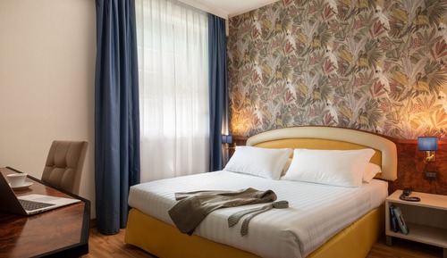 Habitación Business, 1 cama de matrimonio