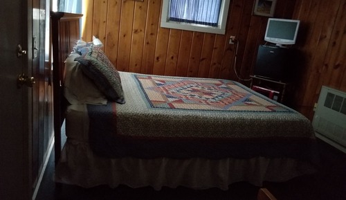 Cabaña romántica, 1 cama de matrimonio, en la zona del patio