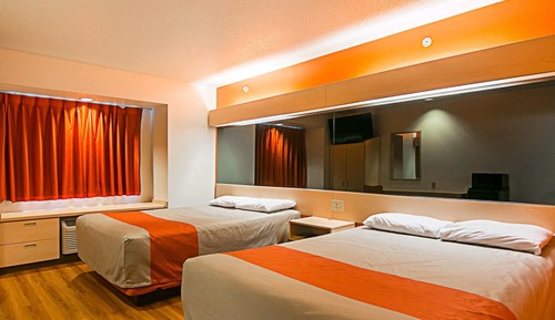 Habitación estándar, 2 camas de matrimonio, accesible para personas con discapacidad, no fumadores