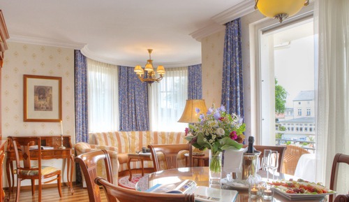 Suite familiar