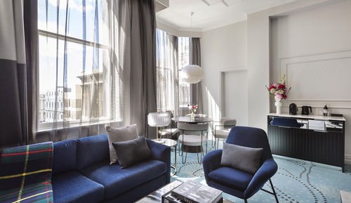 Suite (Mason Suite)