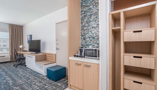 Habitación Deluxe, 1 cama de matrimonio grande, bañera (Mobility & Hearing)