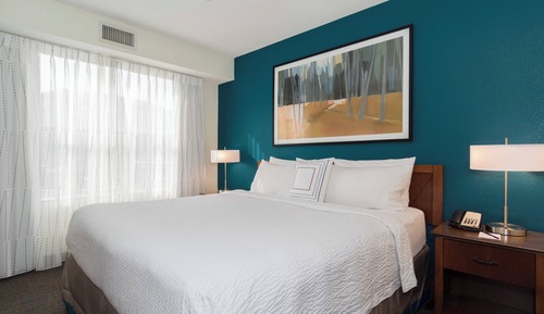 Suite, 1 cama de matrimonio grande con sofá cama