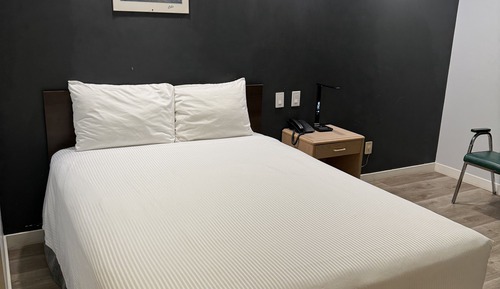 Habitación, 1 cama de matrimonio, no fumadores, junto a la piscina