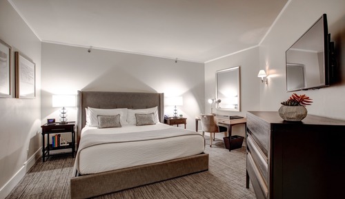 Suite junior, 1 cama de matrimonio grande, vistas al puerto deportivo
