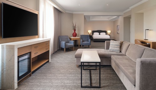 Suite (Panorama)