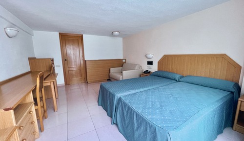 Habitación triple (2 + 1)