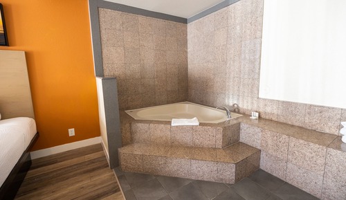 Suite estudio, 2 camas de matrimonio, no fumadores