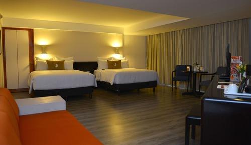 Suite, 2 camas de matrimonio, no fumadores