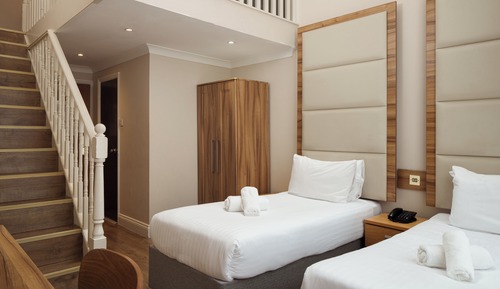 Habitación cuádruple estándar