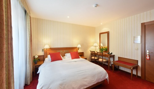 Chambre Double Economique vue Ville sans petit-déjeuner