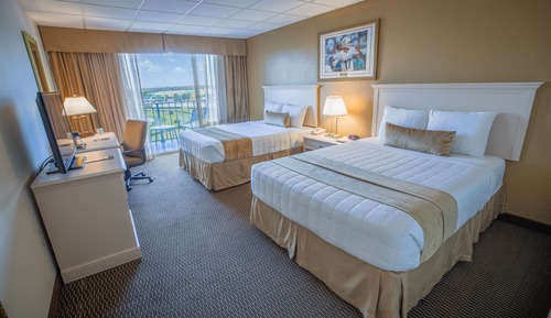 Queen Track Side Balcony Room