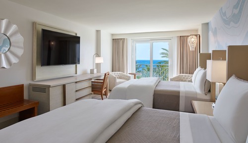 Habitación, 2 camas de matrimonio, vistas parciales al mar