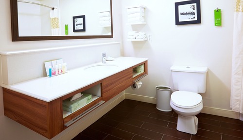 Habitación, 2 camas de matrimonio, accesible para personas con discapacidad, bañera
