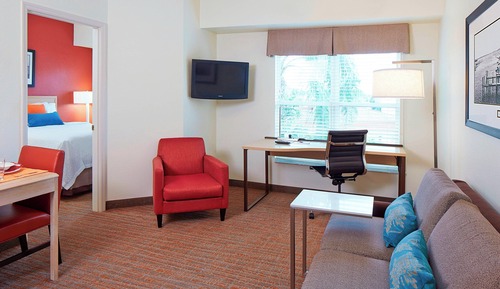 Suite, 1 habitación, vistas a la piscina