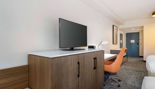 Suite familiar, 2 camas de matrimonio, no fumadores, frigorífico y microondas (with Sofabed)