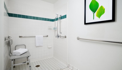 Habitación, 1 cama de matrimonio (Mobility Accessible, Tub)
