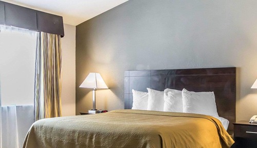 Efficiency, Habitación, 1 cama de matrimonio grande, no fumadores