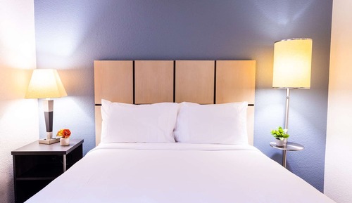 Suite estudio, 1 cama de matrimonio