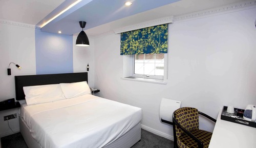 Habitación estándar, 1 cama doble, no fumadores (Small Room)