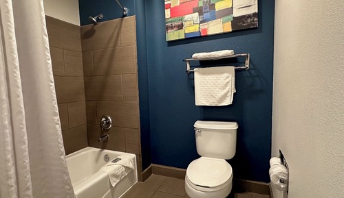 Habitación estándar, 2 camas de matrimonio, no fumadores (Walk-in Shower)