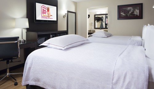 Habitación Premium, 2 camas dobles (Upgraded Bedding & Snack, Smoke Free)