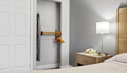 Habitación estándar, 1 cama de matrimonio, accesible para personas con discapacidad, no fumadores