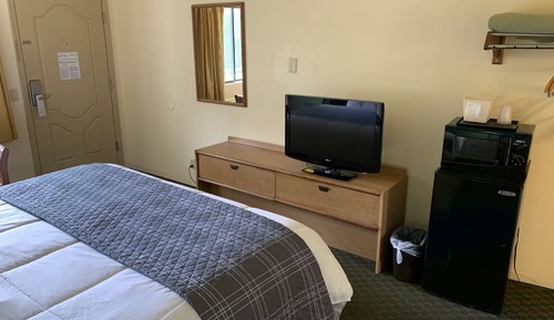 Habitación estándar, 1 cama de matrimonio grande, no fumadores, vistas a la montaña