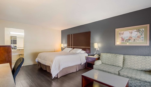 Habitación estándar, 1 cama de matrimonio grande, fumadores, frigorífico y microondas