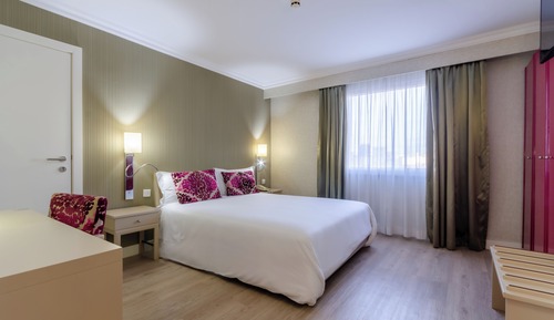 Habitación con 1 cama doble o 2 individuales