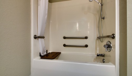 Habitación estándar, 2 camas de matrimonio (Mobility, Accessible Tub)