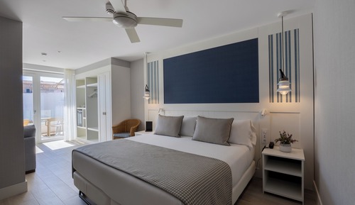 Habitación triple Premium, terraza, vistas al mar