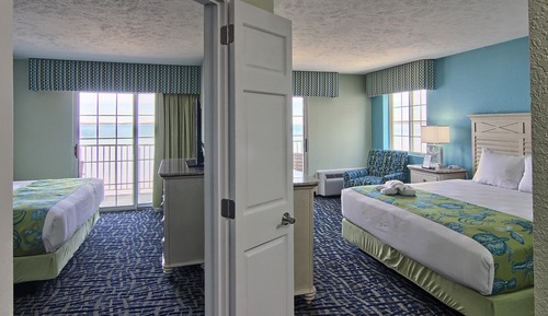 Suite familiar, varias camas, vistas a la playa