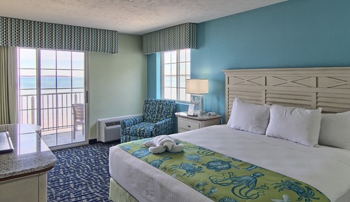 Suite familiar, varias camas, vistas a la playa (Upper Floor)