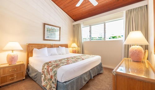 Beachfront One Bedroom with Loft