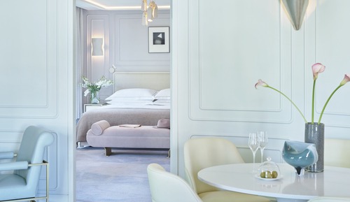 Suite, en esquina (Aldwych)