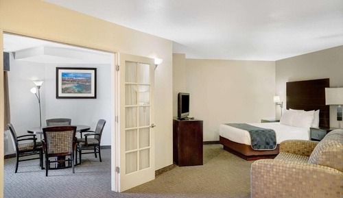 Suite, varias camas, no fumadores (One-Bedroom)