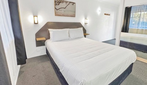 Habitación estándar, 1 cama de matrimonio, no fumadores, balcón (Balcony queen)