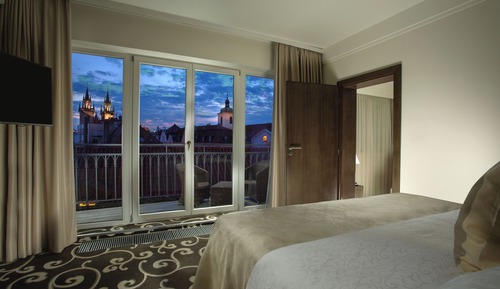 Suite, balcón