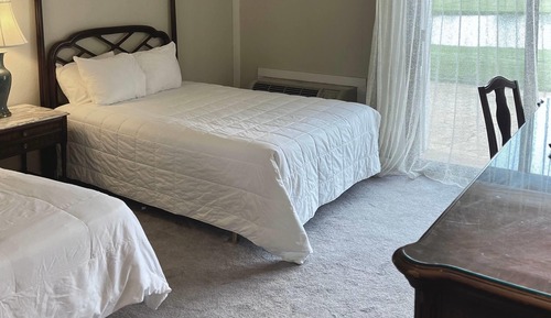 Habitación clásica, 2 camas de matrimonio, no fumadores