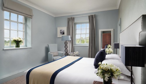 Habitación clásica con 1 cama doble o 2 individuales, 1 cama de matrimonio grande