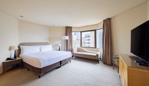 Suite junior, 1 cama de matrimonio grande, vistas a la ciudad