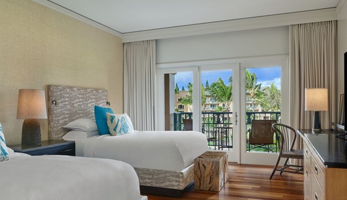 Habitación Deluxe, 2 camas de matrimonio, vistas parciales al mar