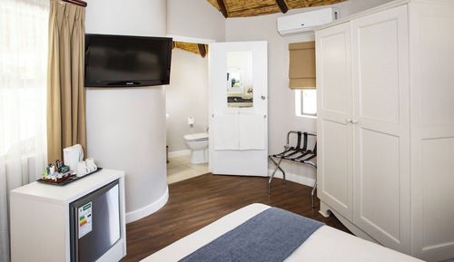 Habitación, 1 cama de matrimonio, vistas al jardín